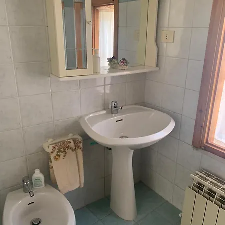 Casina La Genziana Sul Gran Sasso Intermesoli